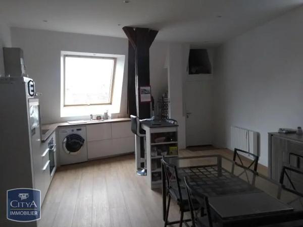 Appartement à louer 2 pièces 63.58m² Dijon (21000)