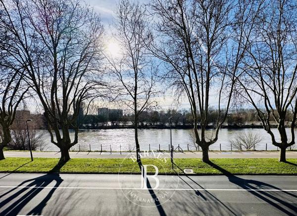 Orléans, Appartement 2 Chambres -  116 m² à vendre