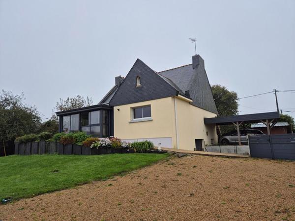 MAISON de 154 m2 habitable dans le Morbihan ? (15 min de Lorient ? 7 min de Plouay ? 6 min de Caudan ? 25 min de la mer)