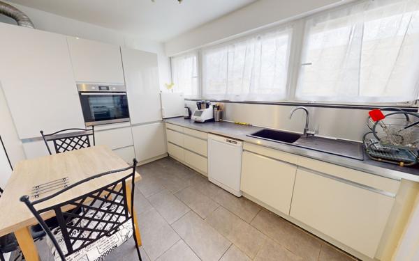 Appartement à vendre    5 pièces • 96,75 m2 Talange