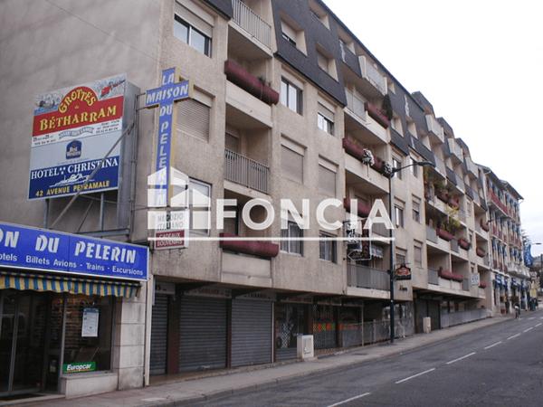 Location Parking 15 m² - 10 AVENUE MARANSIN Lourdes 65100