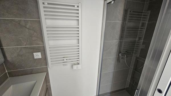 Appartement Nimes 4 pièces 98.10m2