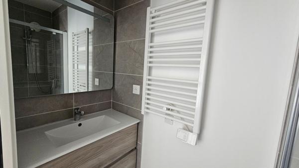 Appartement Nimes 4 pièces 98.10m2