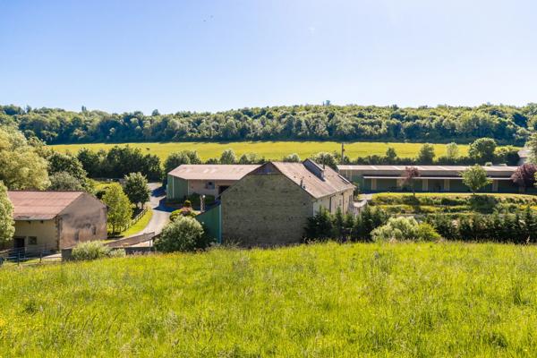 PROPRIETE EQUESTRE AVEC APPARTEMENT
