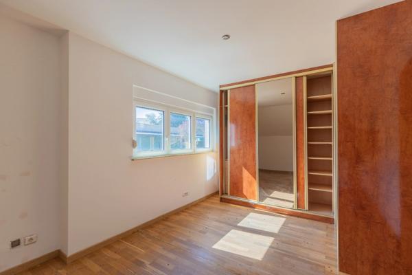PROPRIETE EQUESTRE AVEC APPARTEMENT