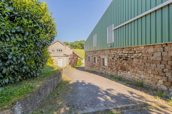 PROPRIETE EQUESTRE AVEC APPARTEMENT