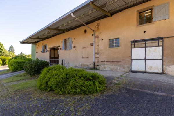 PROPRIETE EQUESTRE AVEC APPARTEMENT