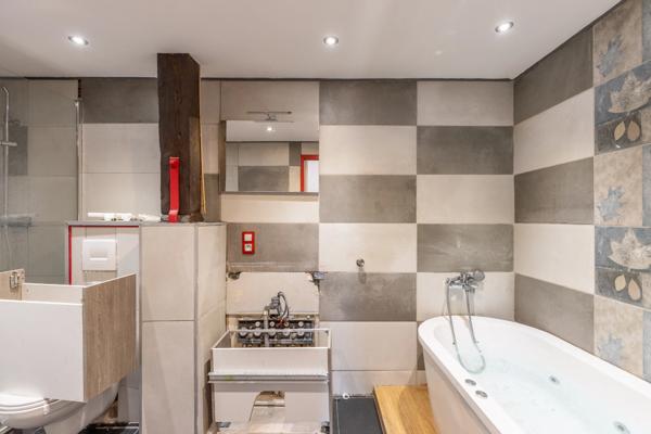 PROPRIETE EQUESTRE AVEC APPARTEMENT