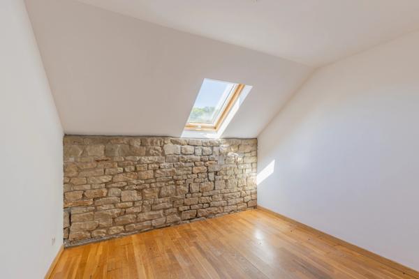 PROPRIETE EQUESTRE AVEC APPARTEMENT