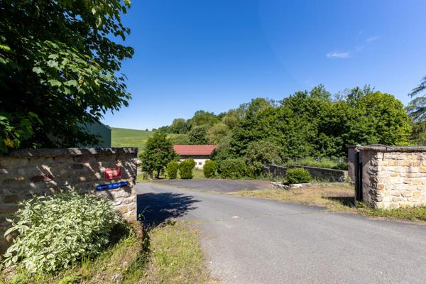 PROPRIETE EQUESTRE AVEC APPARTEMENT