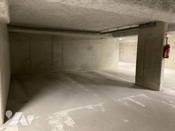 MAINVILLIERS, Proche de toutes les commodités, Résidence de 2008.
Joli appartement T3 au rez-d...