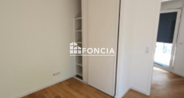 Location Appartement 2 pièces 36.98 m² - Rueil-malmaison 92500
