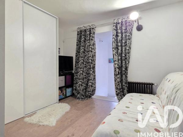 Maison à vendre 8 pièces 154 m² Ruelle-sur-Touvre
