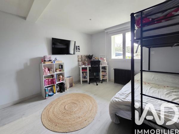Maison à vendre 8 pièces 154 m² Ruelle-sur-Touvre