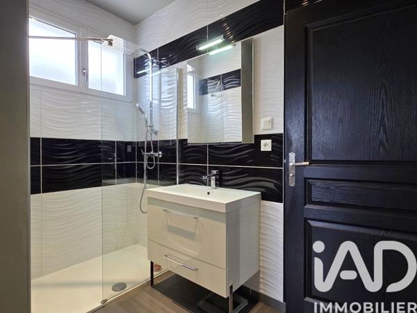 Maison à vendre 8 pièces 154 m² Ruelle-sur-Touvre