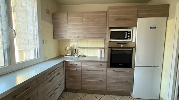 Appartement Fontaine 3 pièce(s) 58.6 m2