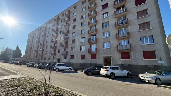 Appartement Fontaine 3 pièce(s) 58.6 m2