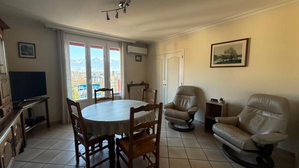 Appartement Fontaine 3 pièce(s) 58.6 m2