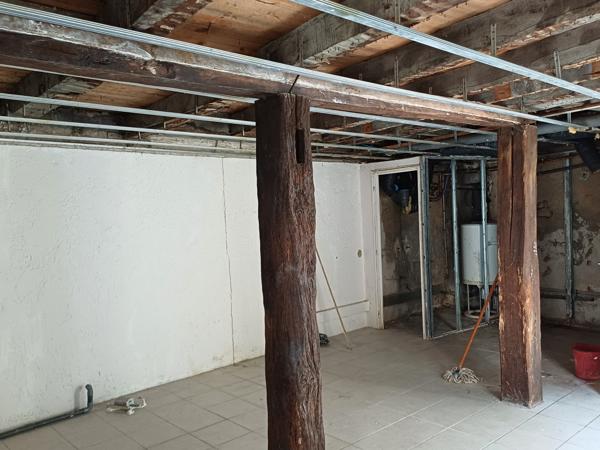 Appartement  12 pièce(s)  4 chambre(s)  200 m²