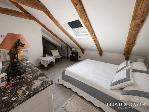 Domaine touristique clé en main – Ancienne ferme rénovée avec gîte – Saint-Agrève