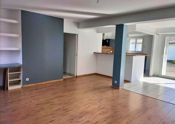 Appartement à vendre à Beauvoir-sur-Mer - Proche commodités et littoral