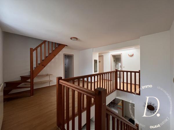 Orthez - Maison spacieuse avec 5 chambres, terrasse, garage & cave