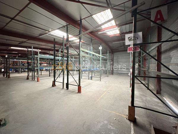 Vente
                Local d'activité1620 m² - NARBONNE (11100)