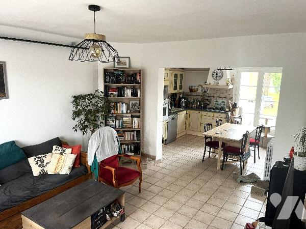 Maison à vendre située à SAINT BREVIN LES PINS, à seulement 250m de l'Océan.