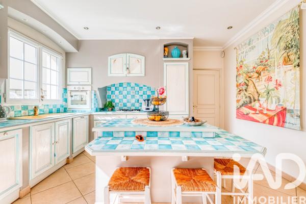 Maison à vendre 4 pièces 130 m² Ormesson-sur-Marne