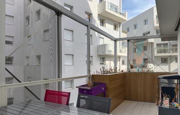 BORDS DE SEINE - T2 - 64m2 - TERRASSE