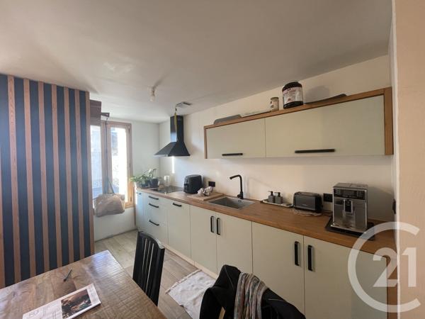 Maison à vendre  3 pièces - 70,06 m 2   COUTRAS  - 33