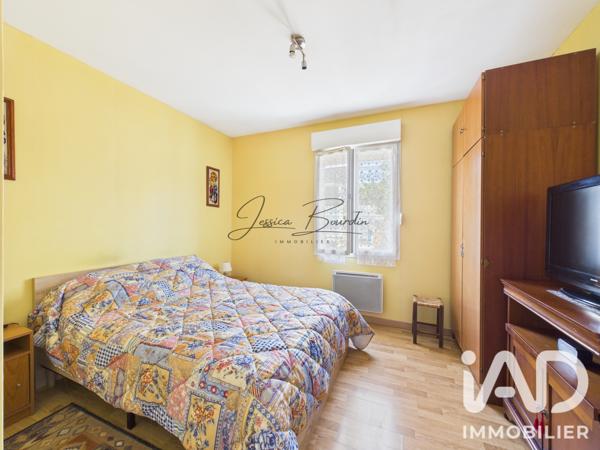 Maison à vendre 4 pièces 88 m² Villeneuve-la-Guyard