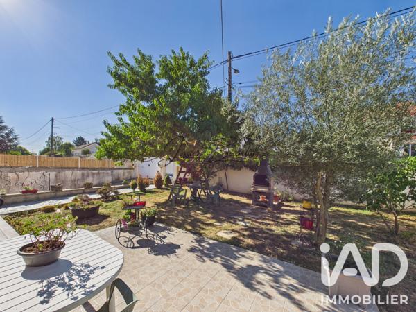 Maison à vendre 4 pièces 88 m² Villeneuve-la-Guyard