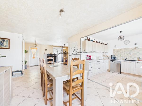 Maison à vendre 4 pièces 88 m² Villeneuve-la-Guyard