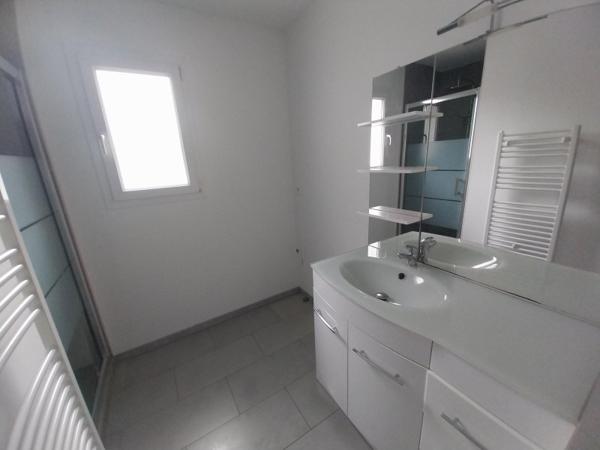 Vente / Ensemble de 2 maisons