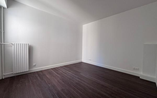 Appartement à vendre    2 pièces • 56,22 m2 Saint-Maur-des-Fossés