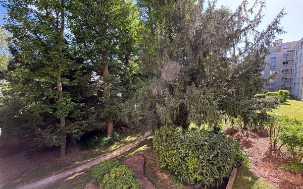 Appartement à vendre    2 pièces • 56,22 m2 Saint-Maur-des-Fossés