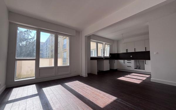 Appartement à vendre    2 pièces • 56,22 m2 Saint-Maur-des-Fossés