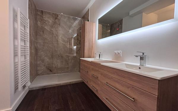 Appartement à vendre    2 pièces • 56,22 m2 Saint-Maur-des-Fossés