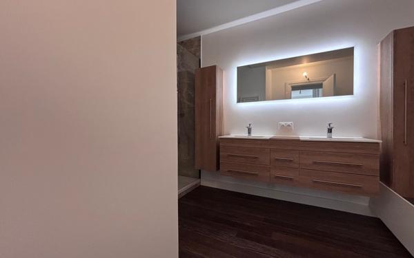 Appartement à vendre    2 pièces • 56,22 m2 Saint-Maur-des-Fossés