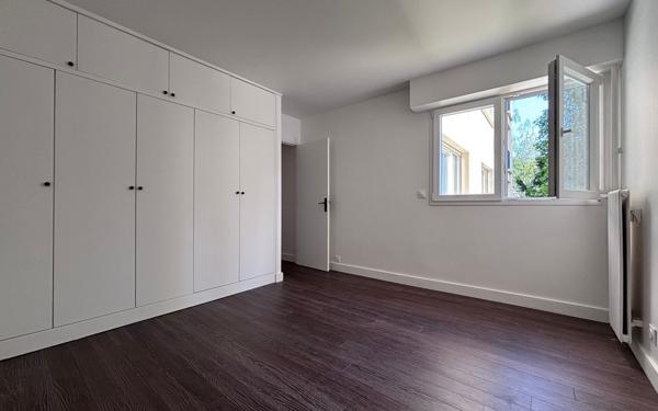 Appartement à vendre    2 pièces • 56,22 m2 Saint-Maur-des-Fossés