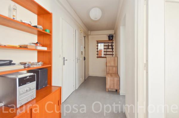 FRESNES - 3 PIECES - 61,76 m² - DERNIER ETAGE - BALCON, CAVE ET BOX