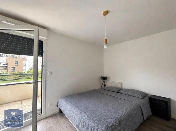 Appartement à louer 2 pièces 42.3m² Chartres (28000)