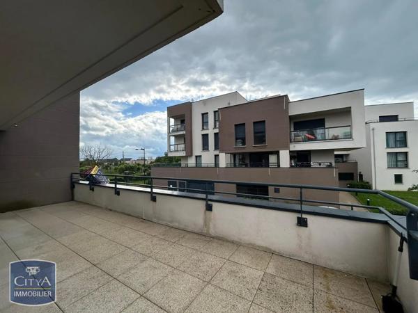 Appartement à louer 2 pièces 42.3m² Chartres (28000)