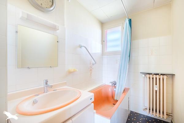 Appartement à vendre 210 400 € Villeurbanne 3 p 64 m² DPE E