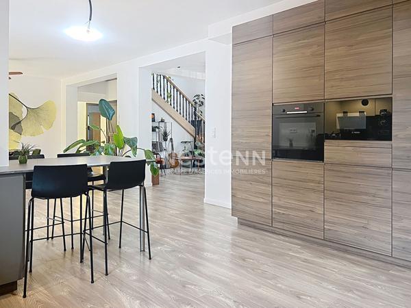 A VENDRE - SUD de TOULOUSE - Maison atypique de 15 pièces - ESTANTENS