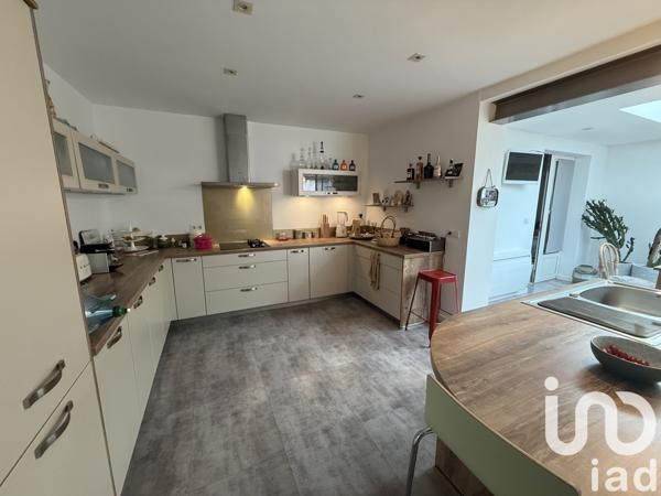 Maison à vendre 6 pièces 208 m² Cognac