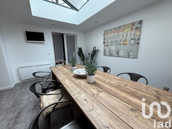 Maison à vendre 6 pièces 208 m² Cognac