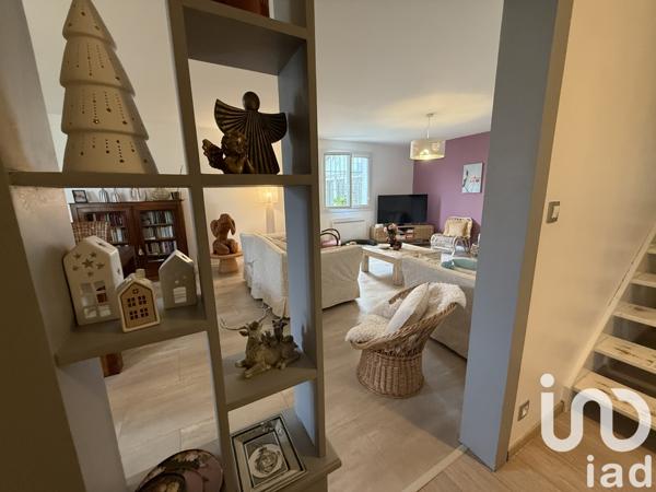 Maison à vendre 6 pièces 208 m² Cognac
