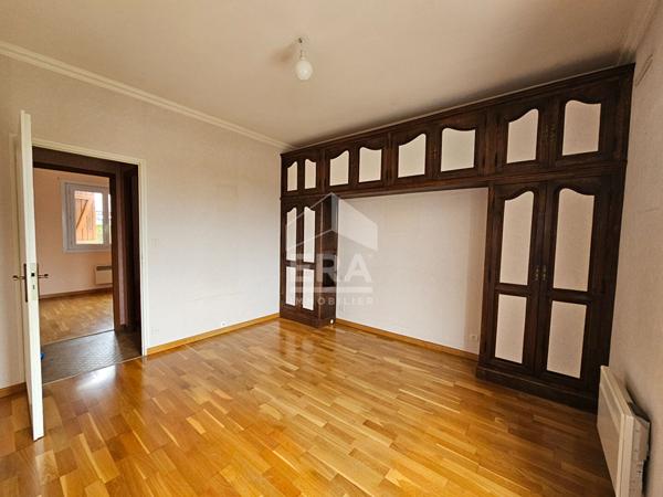 Maison à vendre à Beynes - 5 pièces, 4 chambres, 329 000 €